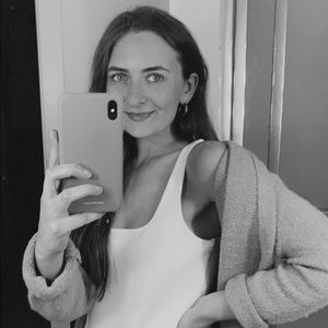 Meet your Posher, Elise